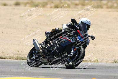 media/May-06-2024-Moto Forza (Mon) [[b33359f27d]]/1-Advanced/Session 4 (Turns 9 and 8)/